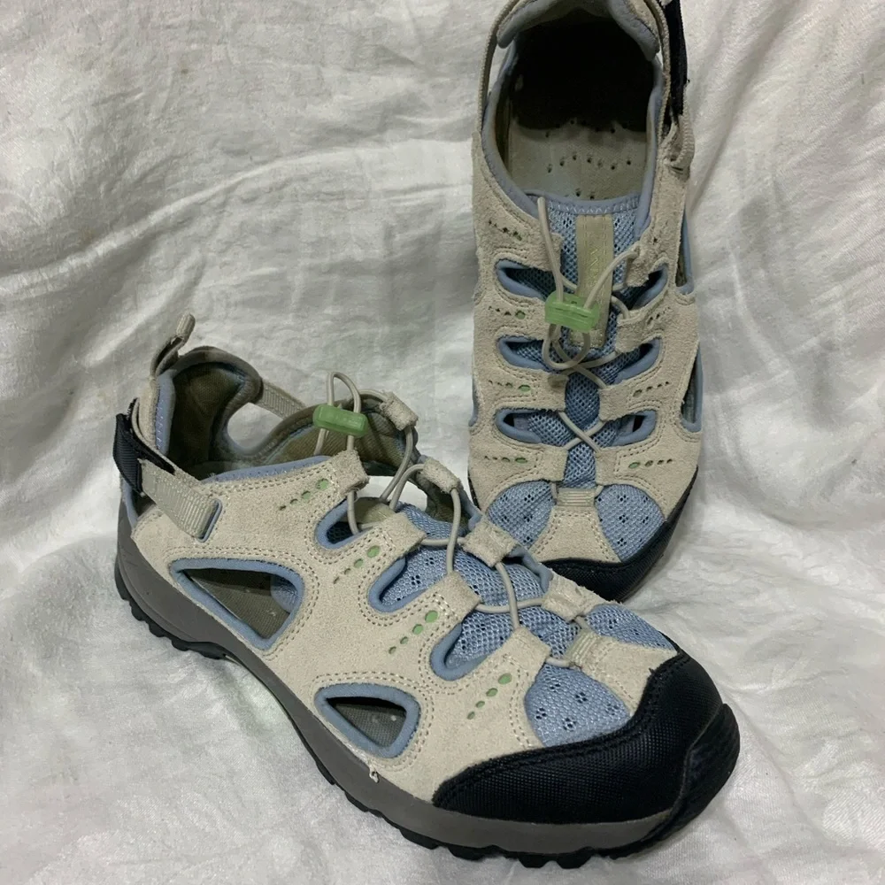 Lands' End Athletic Shoes - White, Blue, Black size 8